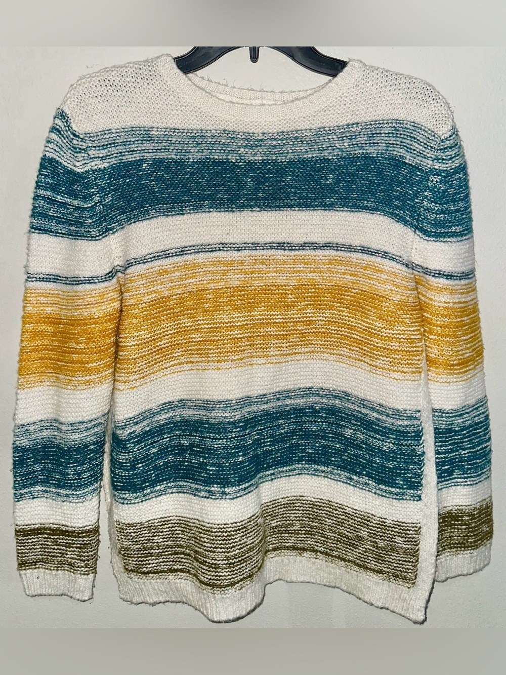Zara Girl's Textured Knit Sweater in Blue and White